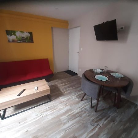 APT T2 COSY de 40 à 50 M2 Idéal pour un déplacement PRO  Les IRIS Bourg-Saint-Andéol Extérieur photo