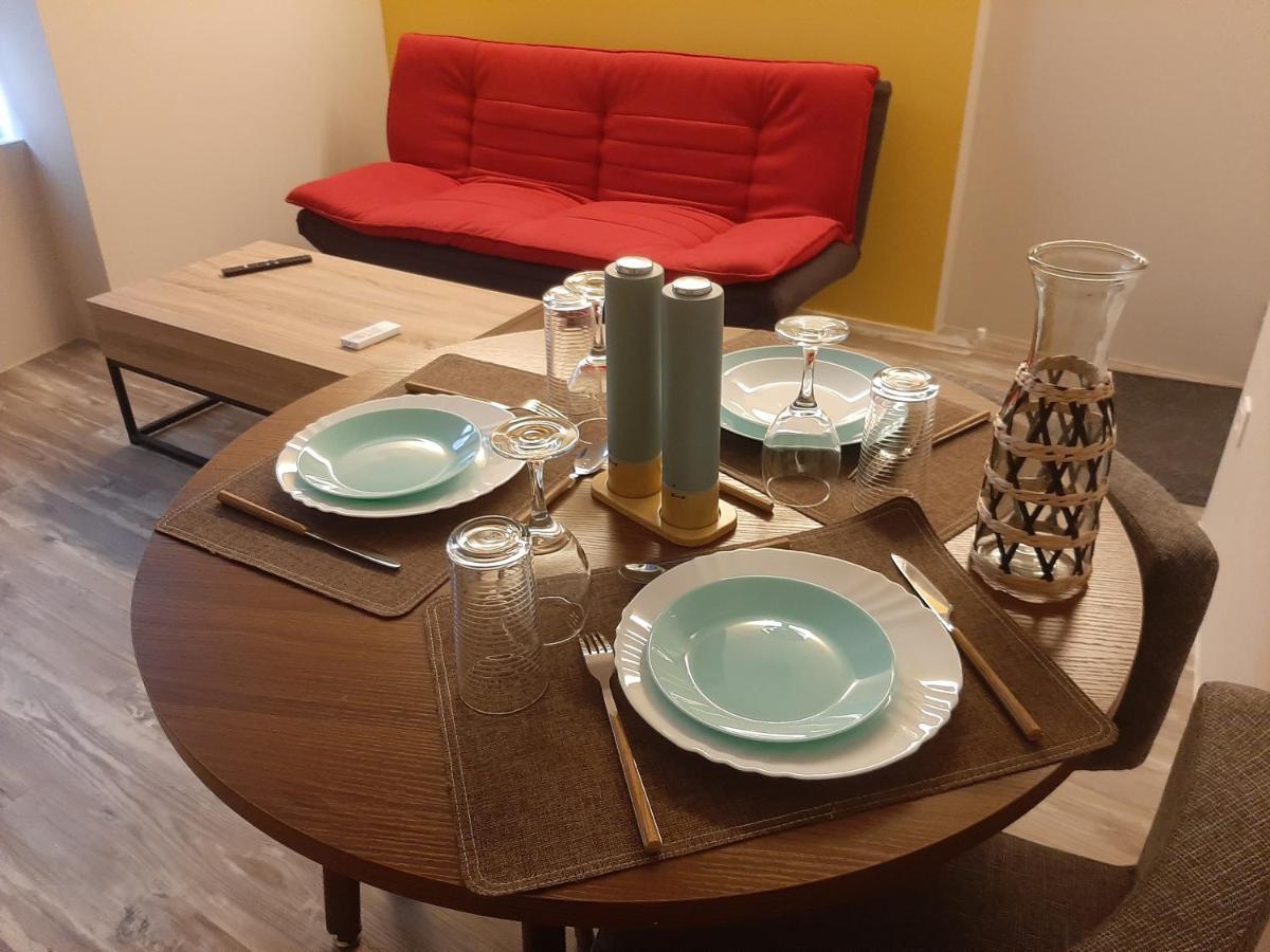 APT T2 COSY de 40 à 50 M2 Idéal pour un déplacement PRO  Les IRIS Bourg-Saint-Andéol Extérieur photo