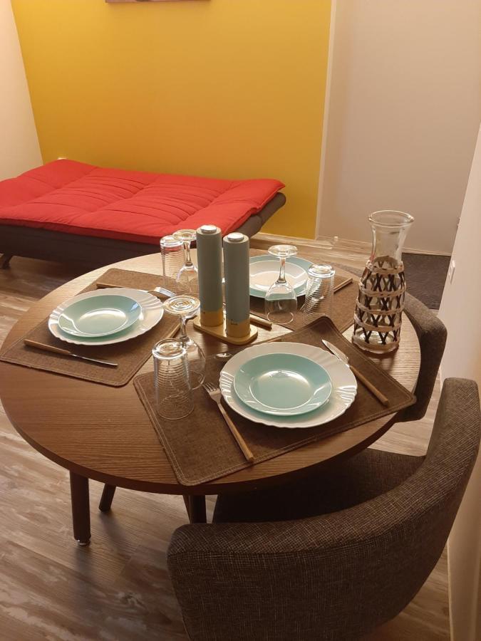 APT T2 COSY de 40 à 50 M2 Idéal pour un déplacement PRO  Les IRIS Bourg-Saint-Andéol Extérieur photo