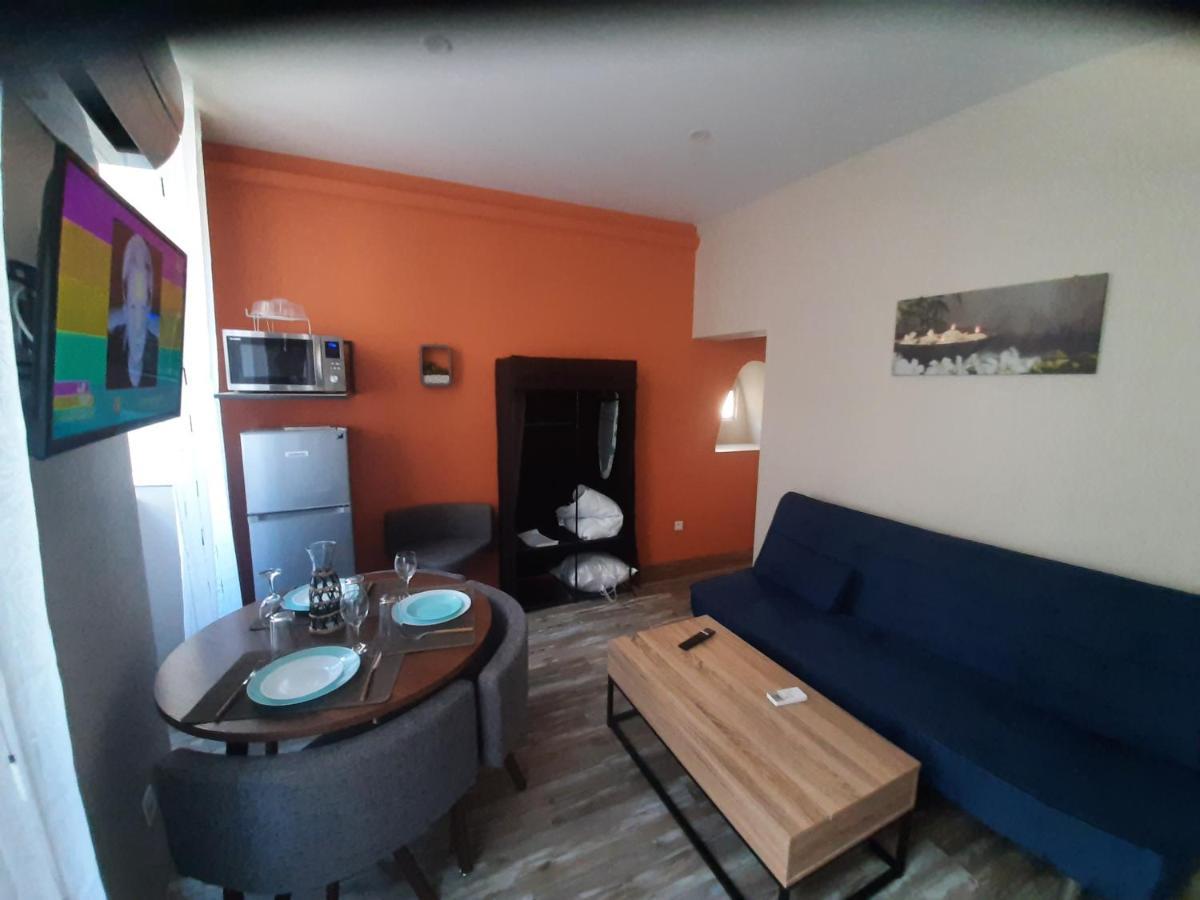 APT T2 COSY de 40 à 50 M2 Idéal pour un déplacement PRO  Les IRIS Bourg-Saint-Andéol Extérieur photo